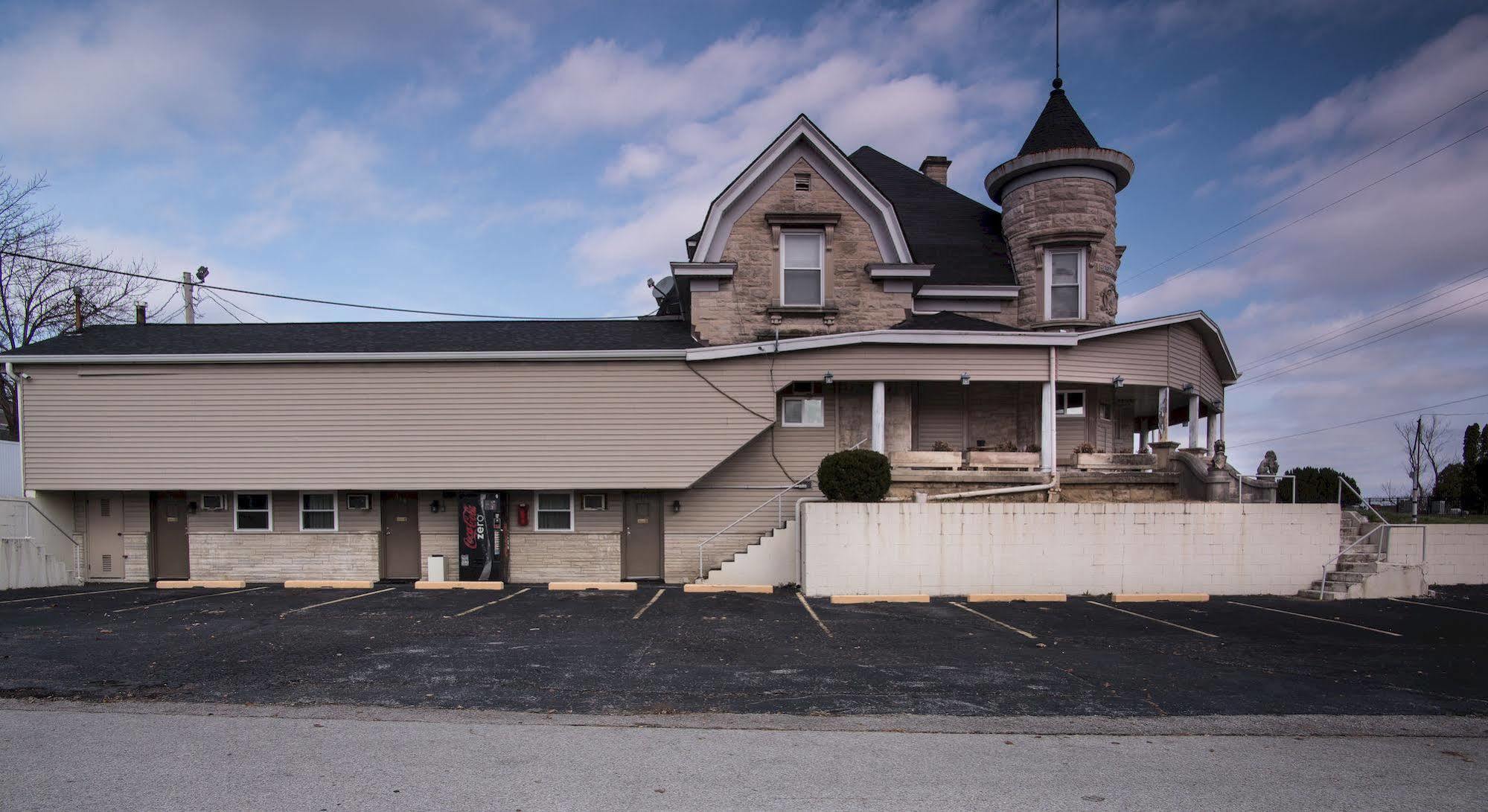 Rosemount Motel ベッドフォード エクステリア 写真