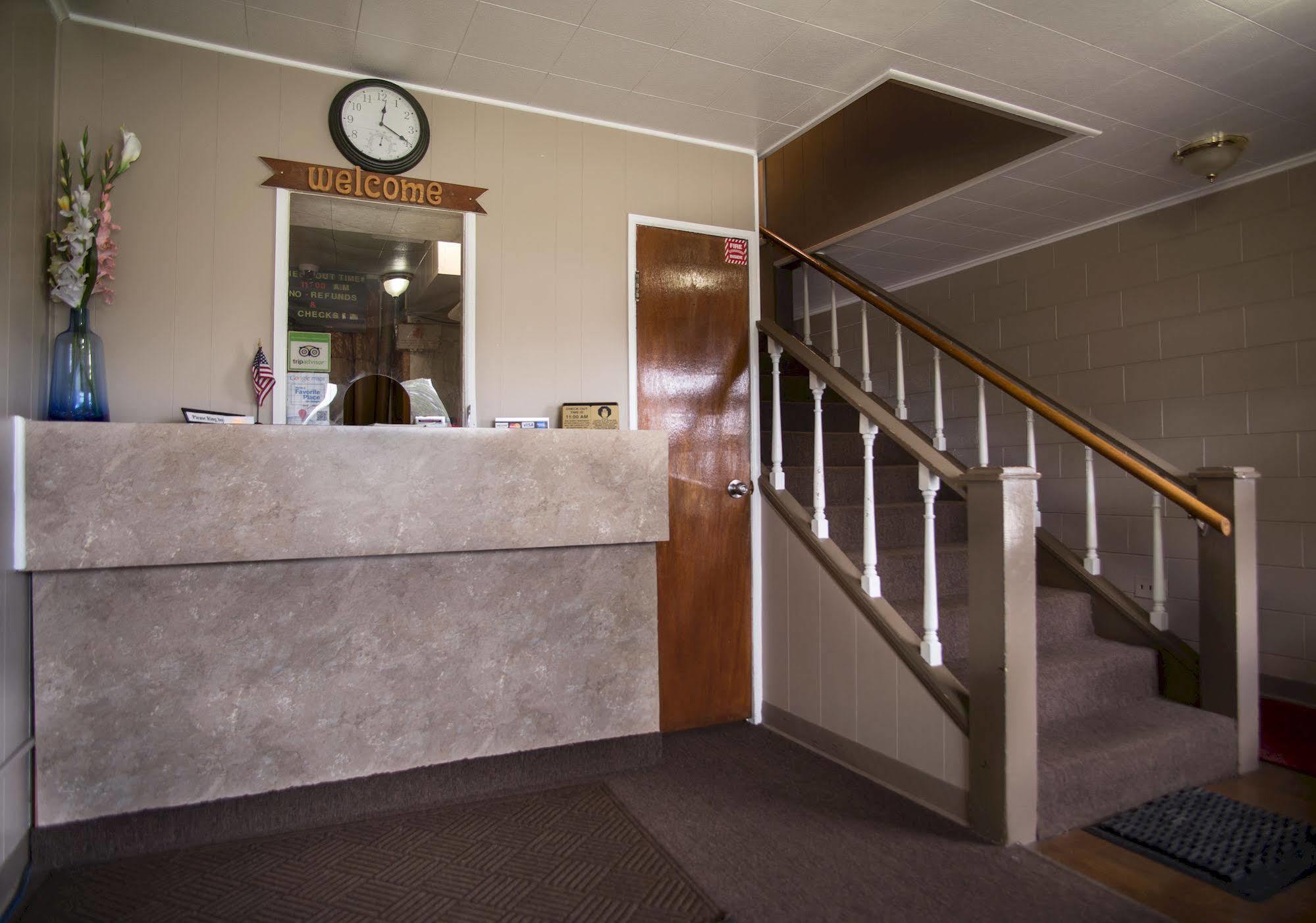Rosemount Motel ベッドフォード エクステリア 写真